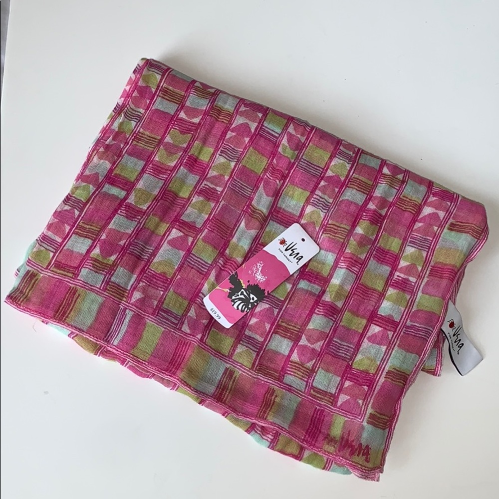 Vera Women’s Target Multicolored Scarf